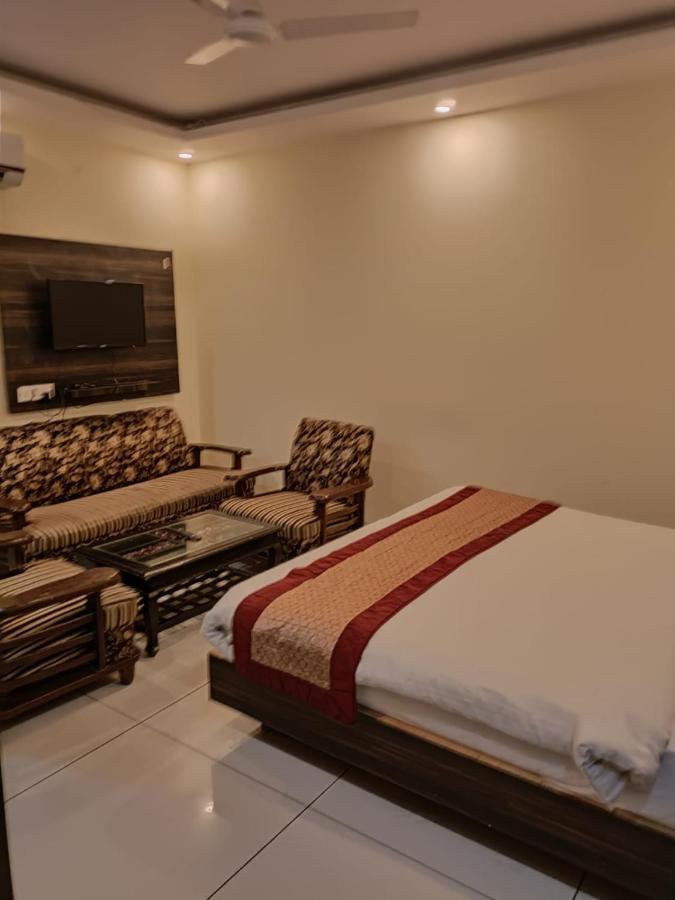 Hotel New City Lite Near Igi Airport Delhi 新德里 外观 照片