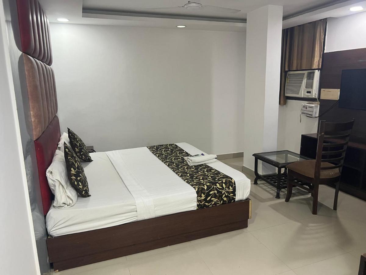 Hotel New City Lite Near Igi Airport Delhi 新德里 外观 照片