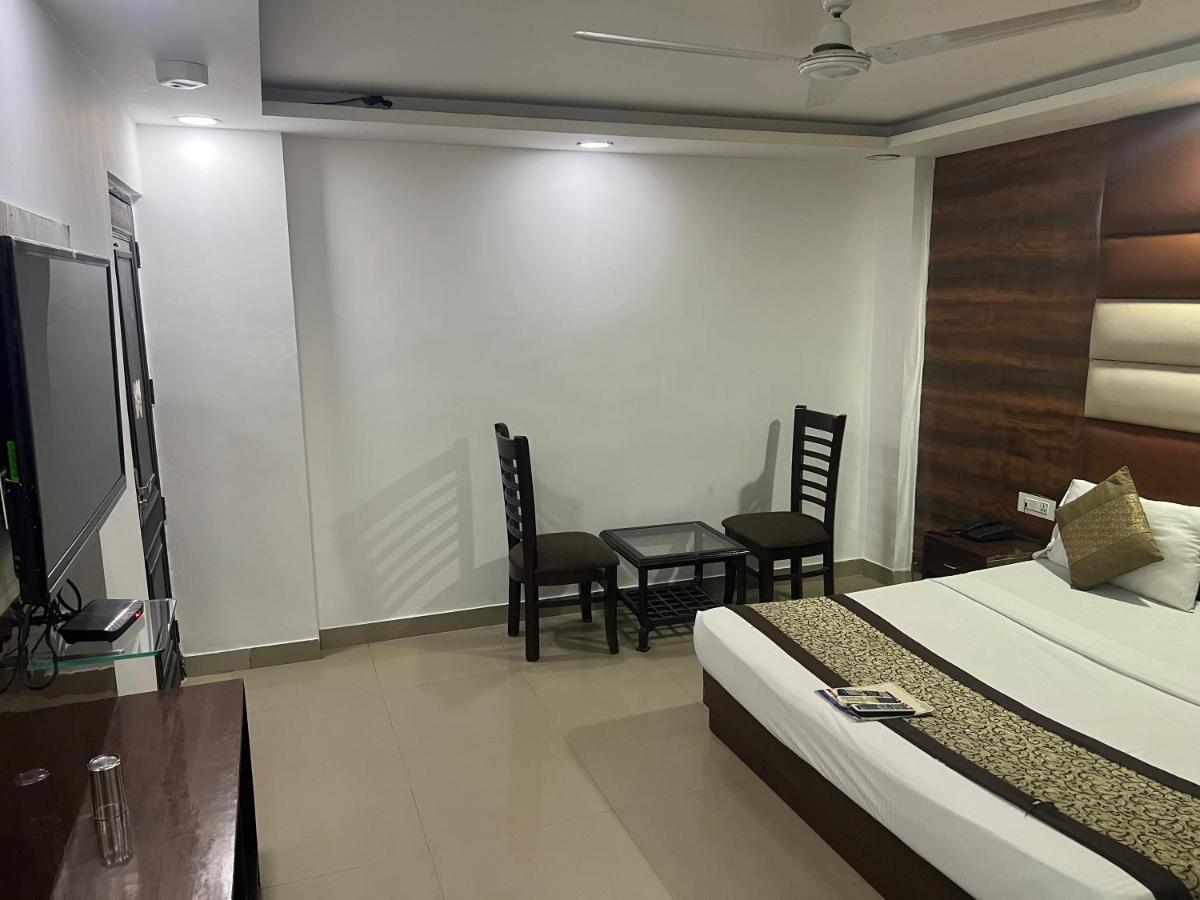 Hotel New City Lite Near Igi Airport Delhi 新德里 外观 照片